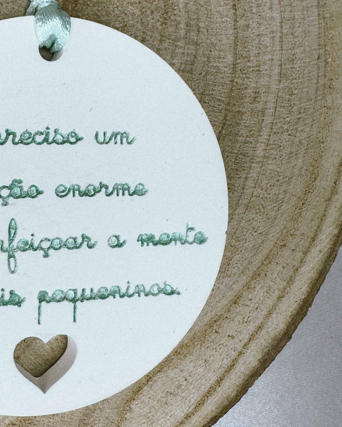 "É PRECISO UM CORAÇÃO ENORME..." - CERÂMICA PERFUMADA