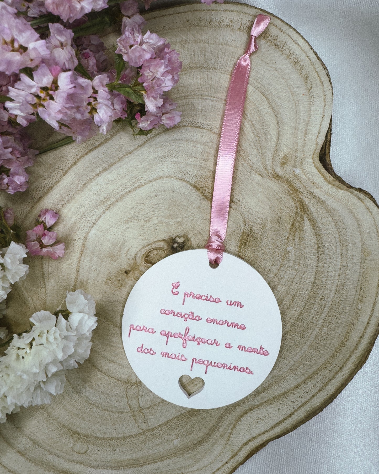 "É PRECISO UM CORAÇÃO ENORME..." - CERÂMICA PERFUMADA