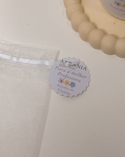"É PRECISO UM CORAÇÃO ENORME..." - GESSO PERFUMADO