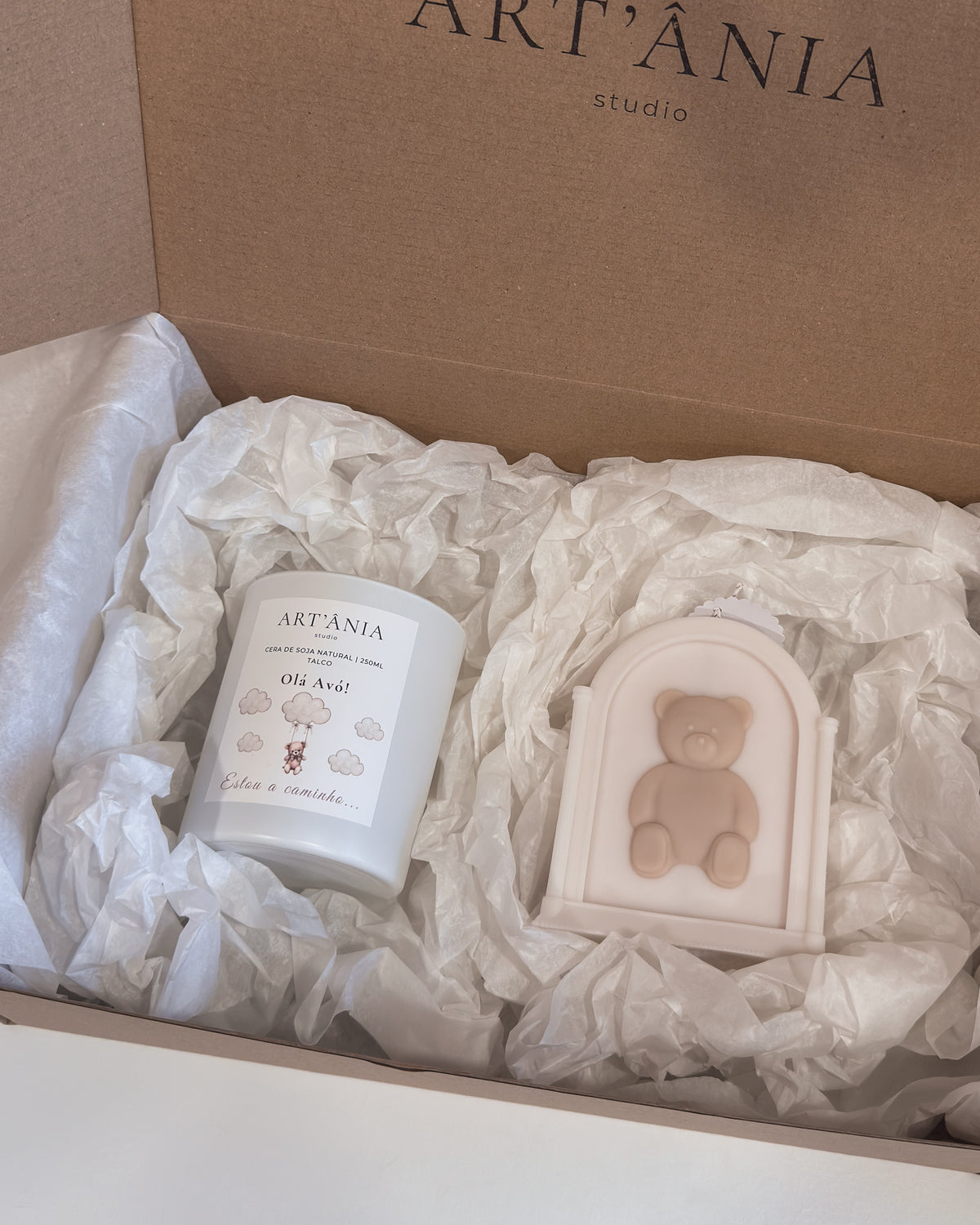 COFFRET BEBÉ A CAMINHO